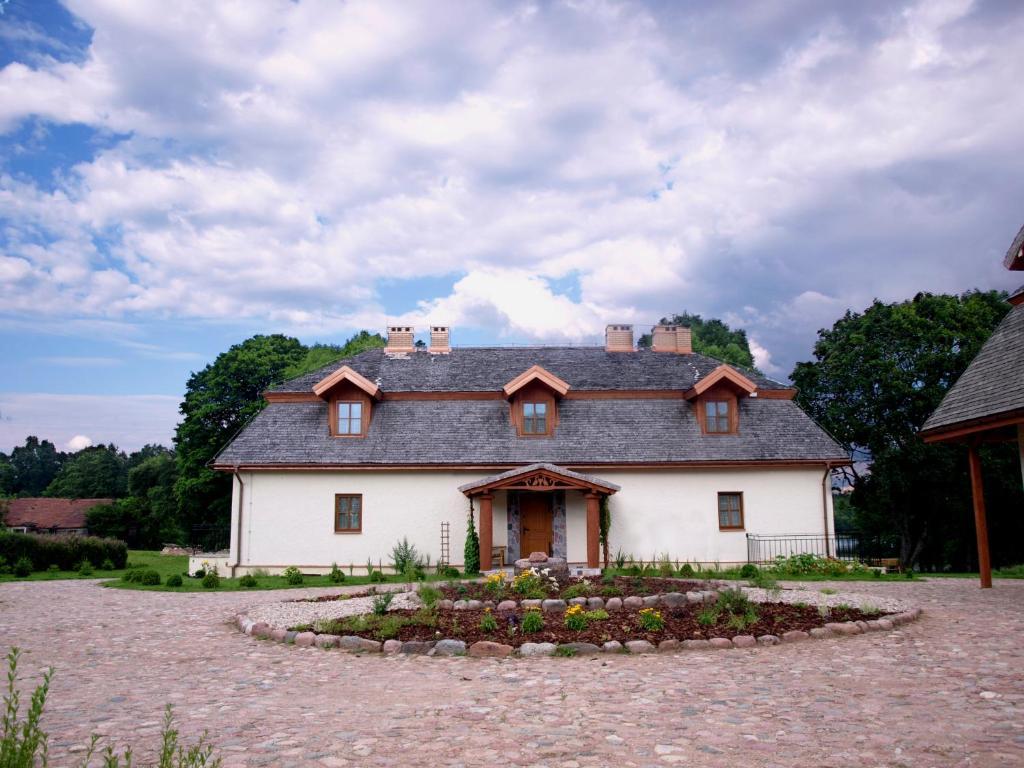 מלון Suwałki Folwark Hutta מראה חיצוני תמונה